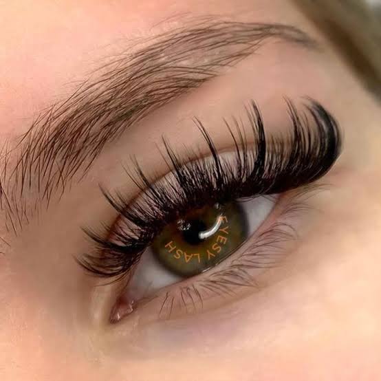 Wispy Lashes